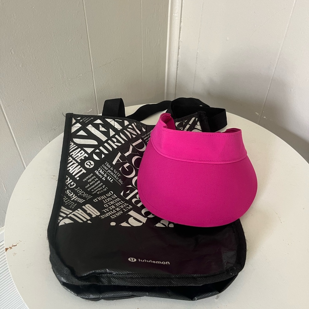 Lululemon Pink Visor and reusable tote